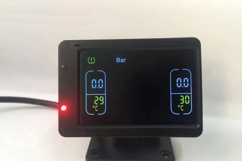 7" cab display — 800 × 480, DC 9–35 V, IP65.