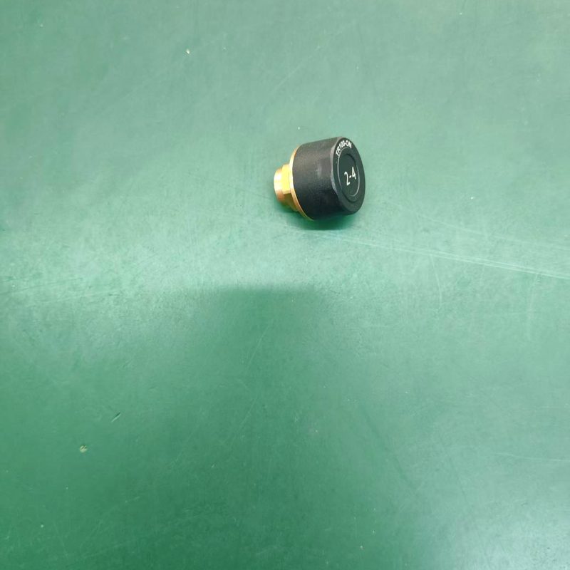 External valve sensor — brass thread, replaceable battery, IP67/IP68.